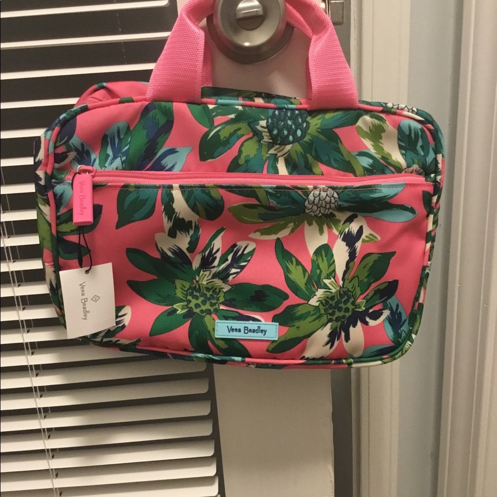 Vera Bradley travel bag